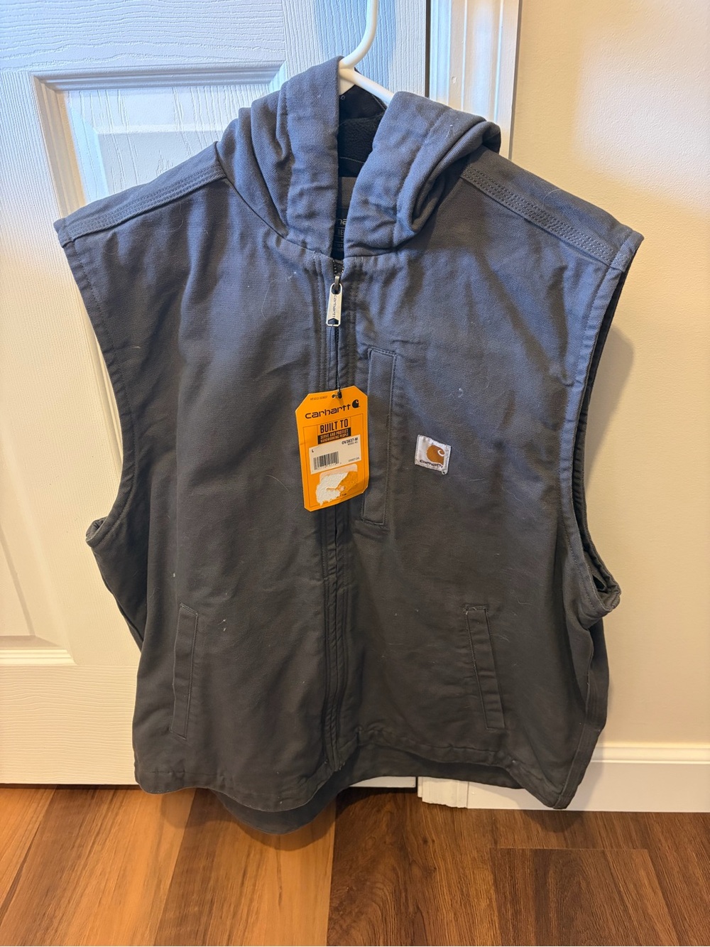 Men's Hooded Vest Tag